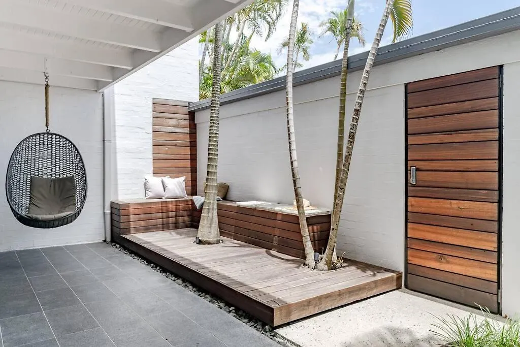 Villa One - Immaculate Townhouse On Noosa Parade 0*, Noosa Heads Australia