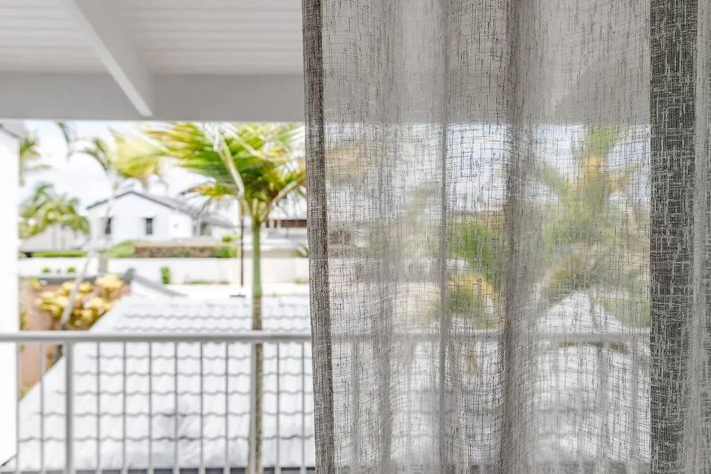 Villa One - Immaculate Townhouse On Noosa Parade Apartment Noosa Heads